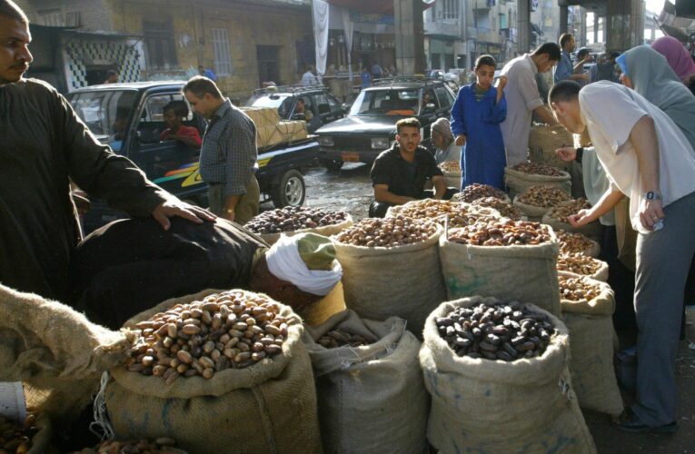 مصر ترفع سعر السكر بأول يناير.. إليكم قائمة بأسعار سلع أخرى