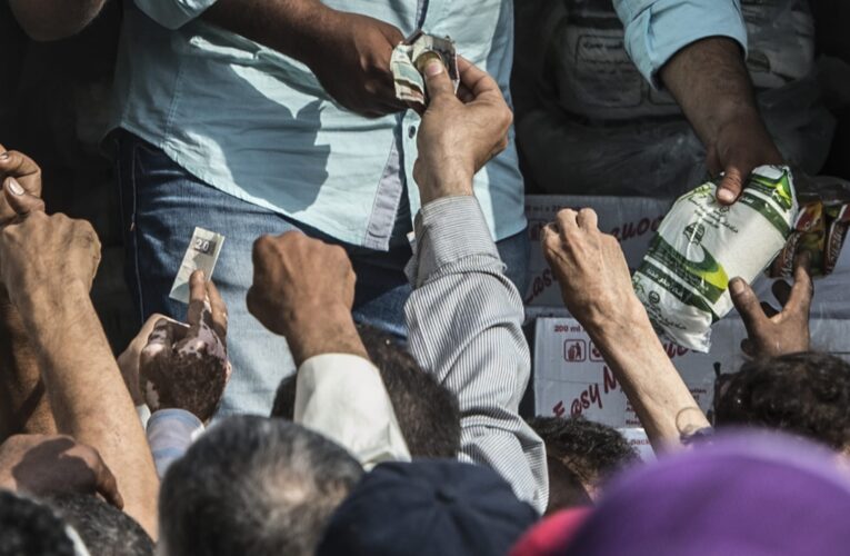 مصر.. مصنعون يكشفون أسباب زيادة “السكر” وتأثيراته على الأسعار