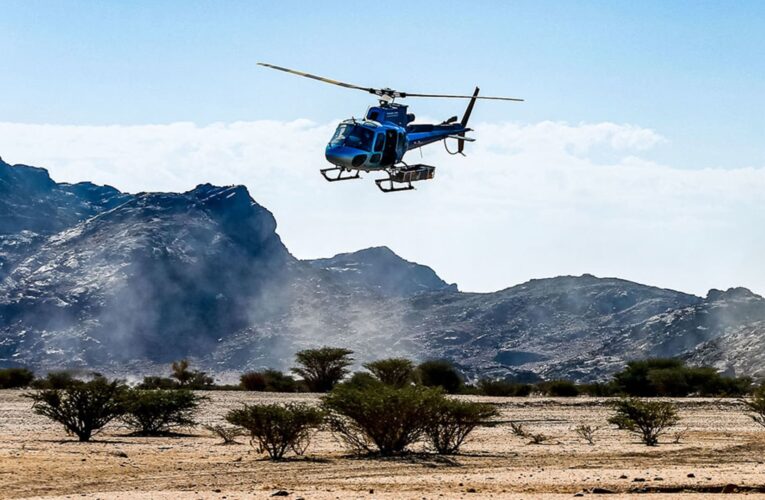 السعودية.. فيديو جوي لسائق “وانيت داتسون” يجاري سرعة سيارة معدلة برالي داكار يثير تفاعلا