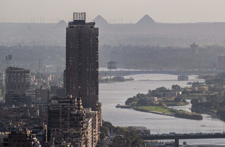 المئات من صناع المحتوى يتقدمون للتسجيل الضريبي في مصر.. كم تبلغ الحصيلة المتوقعة؟