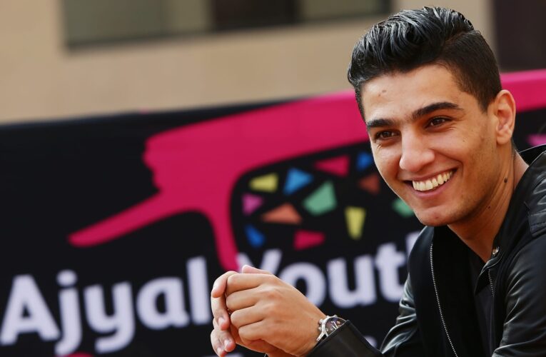 “أسميته ريان”.. الفنان الفلسطيني محمد عساف يعلن ولادة طفله الأول