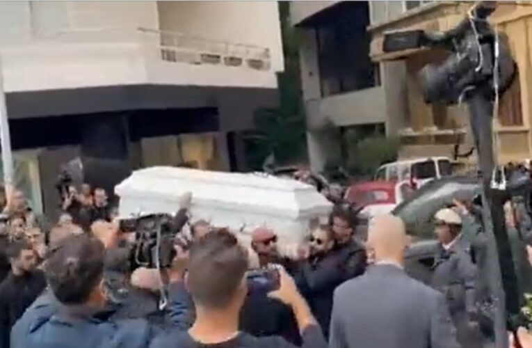 تشييع نجل جورج وسوف على وقع أغنيته “يوم الوداع”.. والفنان السوري يطلب عدم إطلاق النار في مسقط رأسه