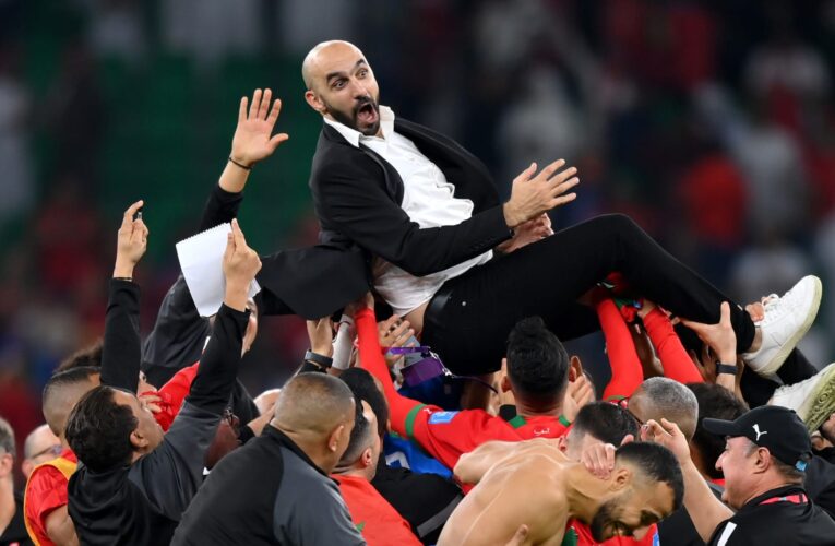 وليد الركراكي يحقق إنجازًا غير مسبوق.. تعرف إلى مركزه في ترتيب أفضل المدربين حول العالم
