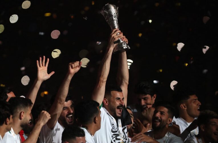 مستخدما عبارة “كأس الخليج العربي”.. تهنئة مقتدى الصدر للمنتخب العراقي تحصد ردود فعل متباينة