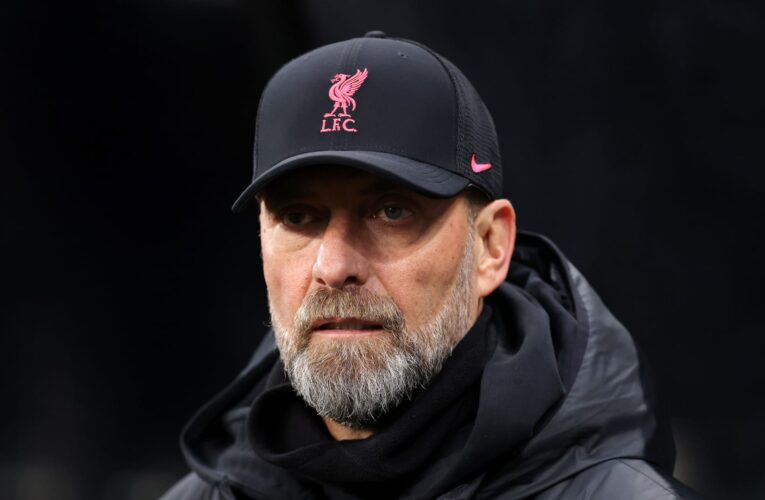 قبيل مواجهة ليفربول وريال مدريد.. كلوب يشعر بالسعادة ويصف إعادة مشاهدة نهائي 2022 بـ “التعذيب”