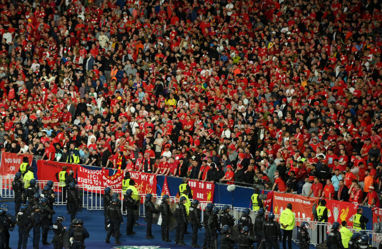 نبأ سار لمشجعي ليفربول.. “يويفا” يصدر بياناً بشأن نهائي دوري أبطال أوروبا 2022