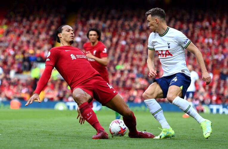 مراوغة محرجة تعرض فان دايك للانتقادات في مباراة ليفربول وتوتنهام