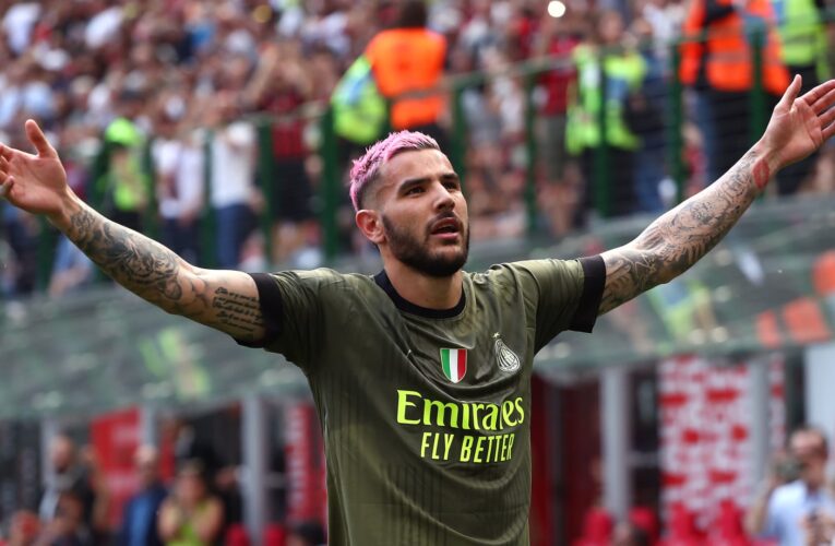 بطريقة فريدة من نوعها.. هدف لاعب إسي ميلان يخطف أنظار جمهور الكرة