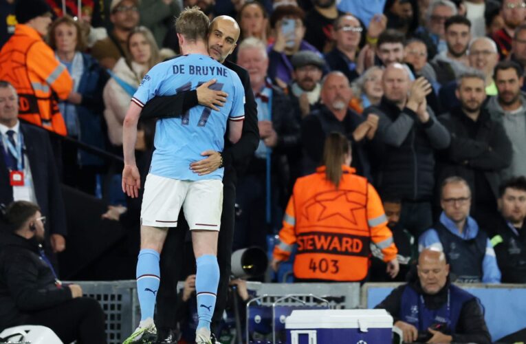 غوارديولا يُعلق على توجيه دي بروين له عبارة “أغلق فمك” في مباراة ريال مدريد