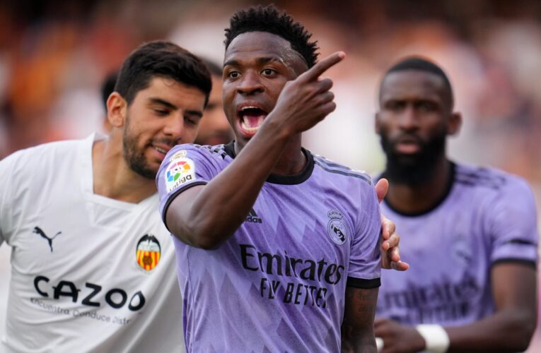 نيابة إسبانيا تدخل على خط أزمة “الهتافات العنصرية” ضد فينيسيوس جونيور