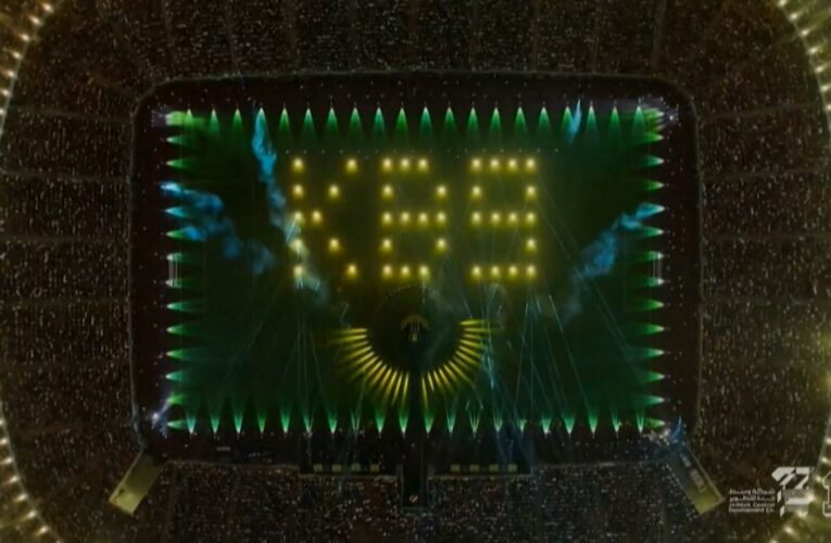 بحضور 50 ألف مشجع.. شاهد كيف استقبل اتحاد جدة كريم بنزيما في السعودية