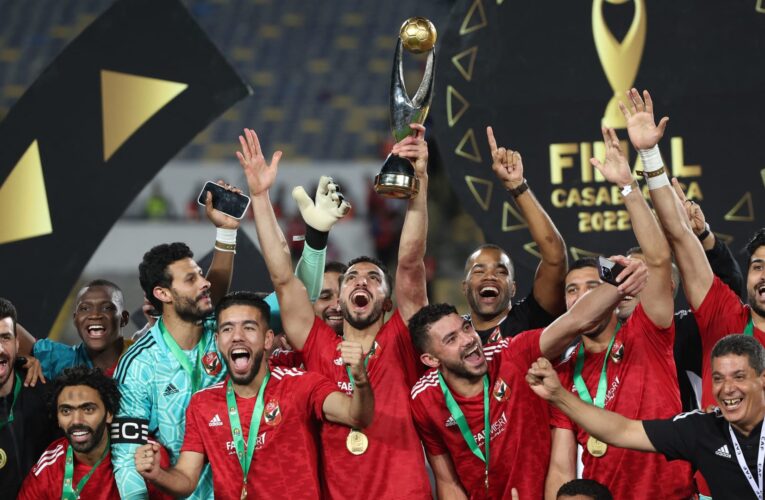 منها تهنئة السيسي وتعليق ساويرس.. أبرز ردود الفعل على فوز الأهلي باللقب الإفريقي