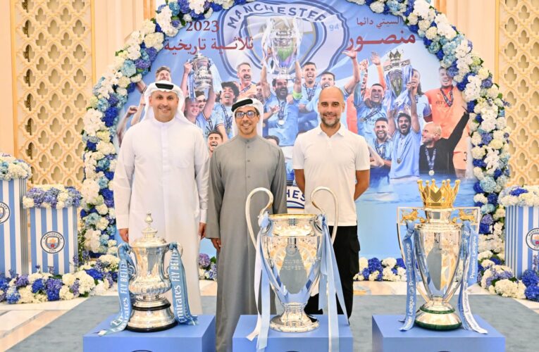 بعد الفوز بالثلاثية.. منصور بن زايد يستقبل رئيس مانشستر سيتي وبيب غوارديولا