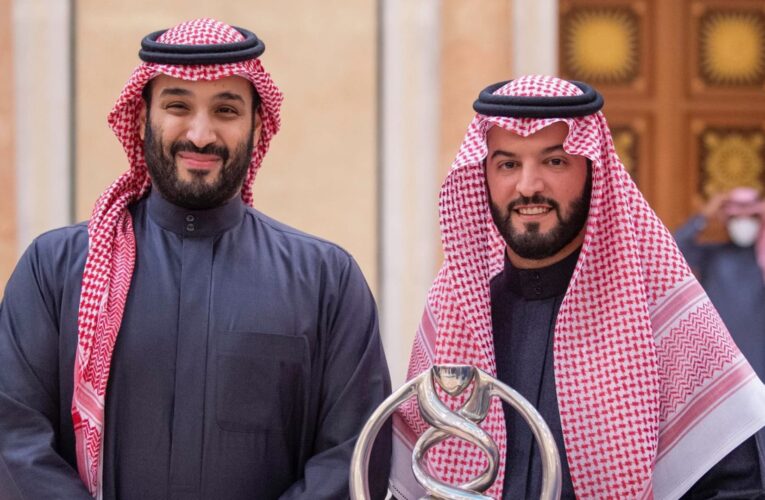 الكشف عن مجلس إدارة مؤسسة نادي الهلال غير الربحية.. ماذا عن فهد بن نافل؟