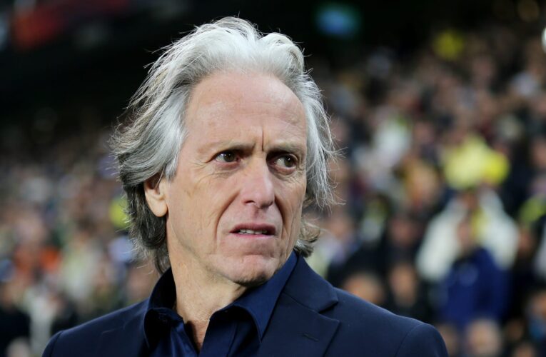 الهلال السعودي يكشف هوية المدرب الجديد للنادي