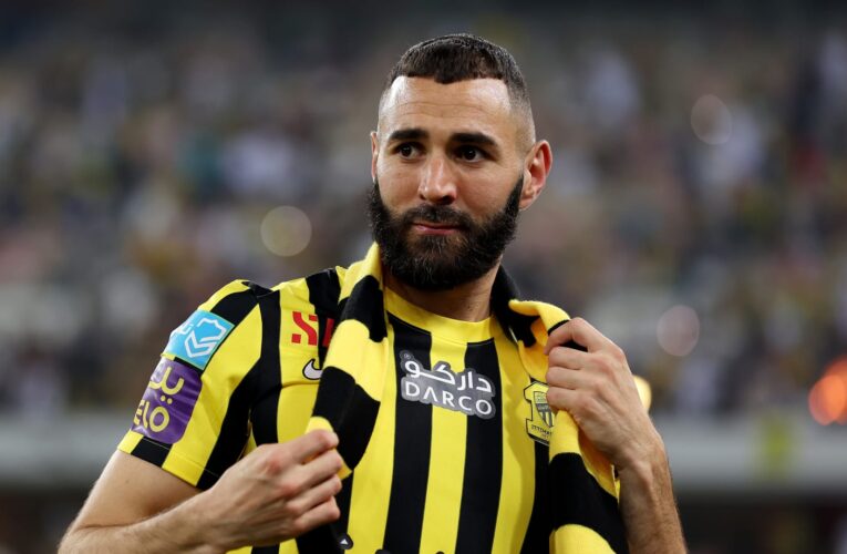 تفاعل على ما فعله لاعبو اتحاد جدة السعودي مع كريم بنزيما.. وكانتي “ينطرب”