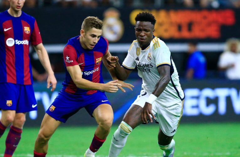 سجّل هدفاً جميلاً.. فيرمين لوبيز يخطف الأنظار خلال الكلاسيكو بين برشلونة وريال مدريد