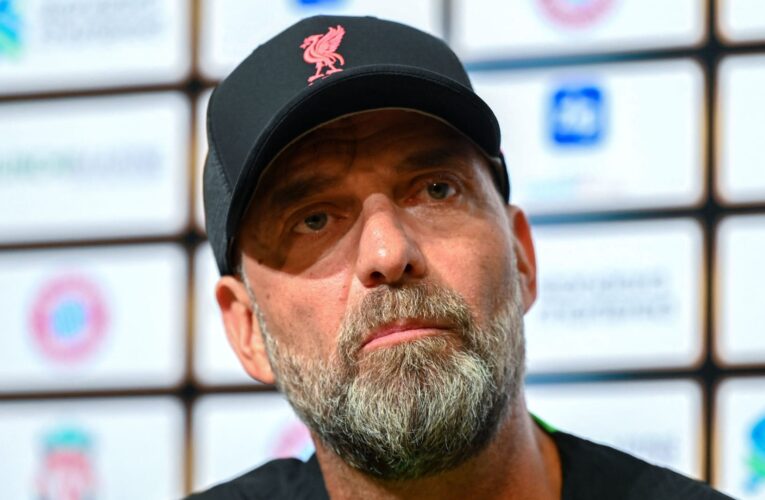 “تأثير السعودية” على الكرة الأوروبية.. مدرب ليفربول يطالب الفيفا واليويفا بالتدخل