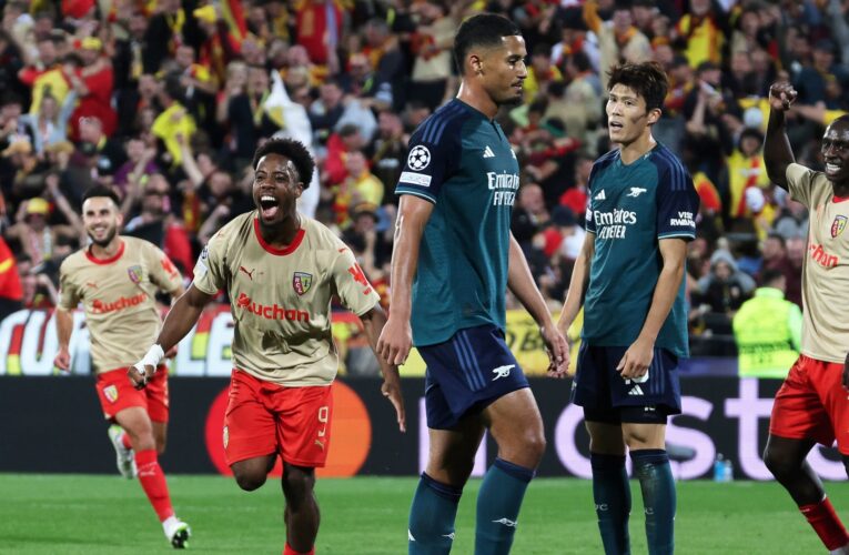 حساب الدوري الفرنسي يُثير تفاعلاً بتغريدة عن فوز لانس على أرسنال