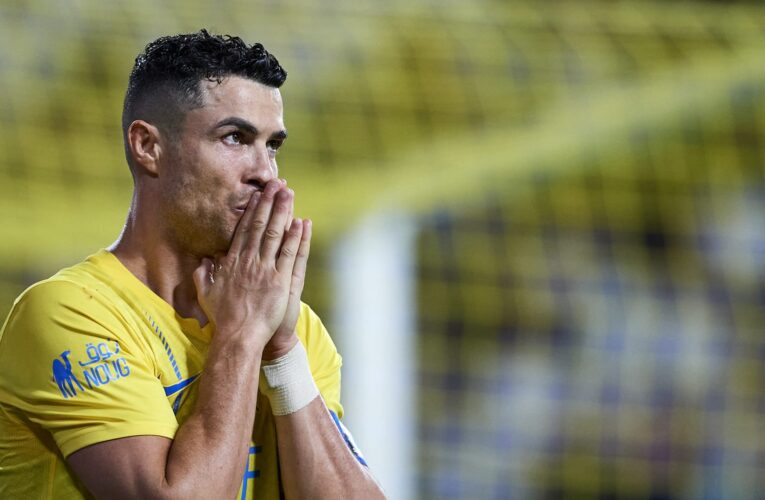 بعد غيابه عن مباراة النصر والدحيل.. كريستيانو رونالدو يوجه رسالة لفريقه