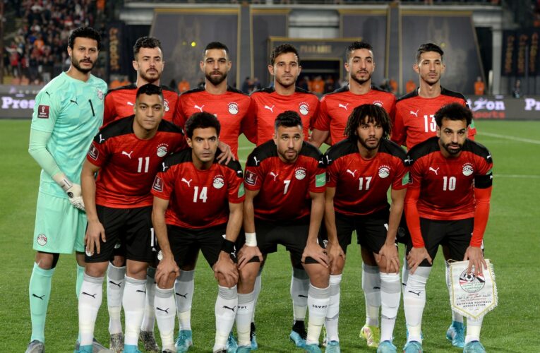 بعد استبعاد الشحات وعاشور وطارق حامد.. الاتحاد المصري يوضّح مستقبل الثلاثي مع “الفراعنة”