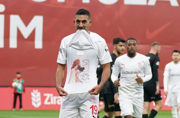 “هي روح الروح”.. أحمد حسن كوكا يحتفل بهدفه بصورة مؤثرة لطفلة قٌتلت في غزة