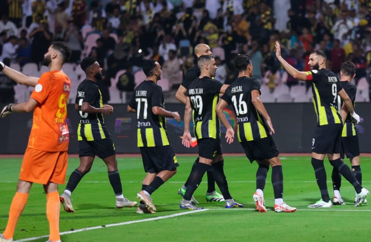 أول اللاعبين الغائبين من اتحاد جدة عن مونديال الأندية.. ماذا عن كريم بنزيما؟
