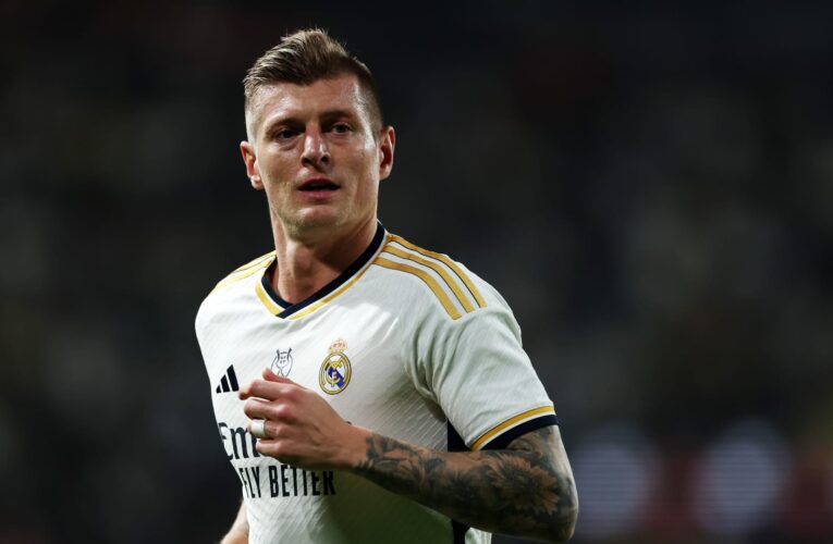 بعدما أثار غضب جماهير في السعودية.. مدرب ريال مدريد عن توني كروس: لا شيء يؤثر عليه