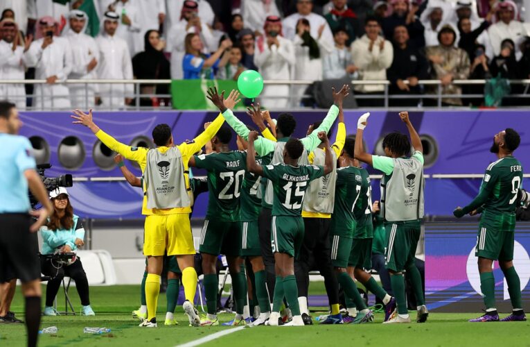 هدف “مُذهل” واحتفالية “مُثيرة” من البليهي.. تفاعل مع لقطات فوز منتخب السعودية على منافسه العُماني