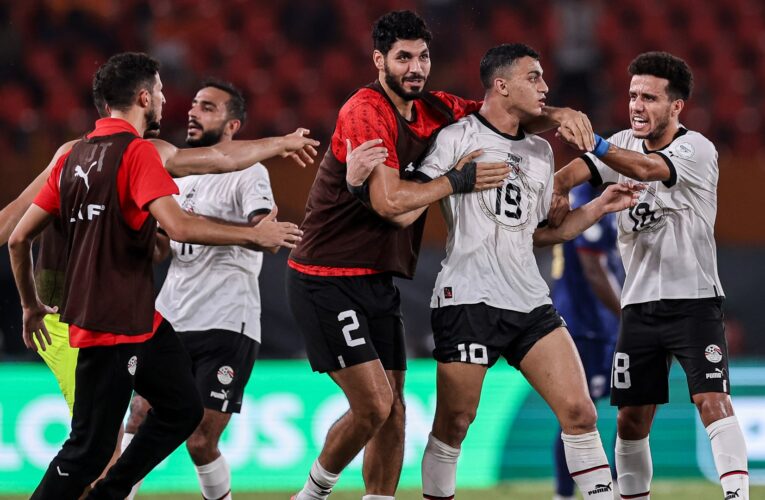 رغم التعادل في مباراة “مثيرة” بدقائقها الأخيرة.. مصر تتأهل للدور الثاني في كأس إفريقيا
