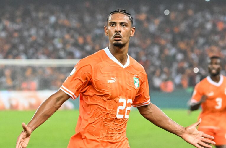 من إصابة بالسرطان إلى التتويج بلقب كأس إفريقيا.. سيباستيان هالر: “حلمتُ بهذه اللحظة”