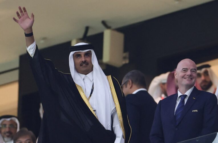 تفاعل على مشاركة أمير قطر في التجديف باليوم الرياضي في البلاد
