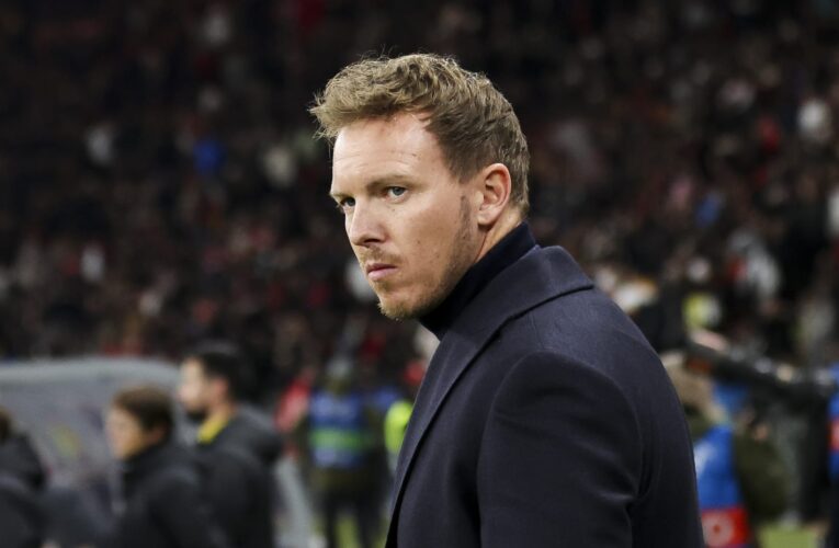 مدرب منتخب ألمانيا عن والده: كان “جاسوسًا” وانتحر لاحقًا
