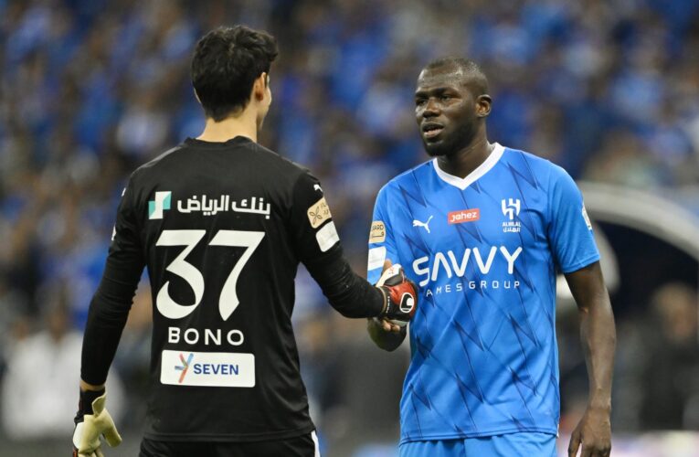 أداء كوليبالي في مباراة الهلال والاتفاق بالدوري السعودي يُثير تفاعلاً.. إليكم أبرز التعليقات