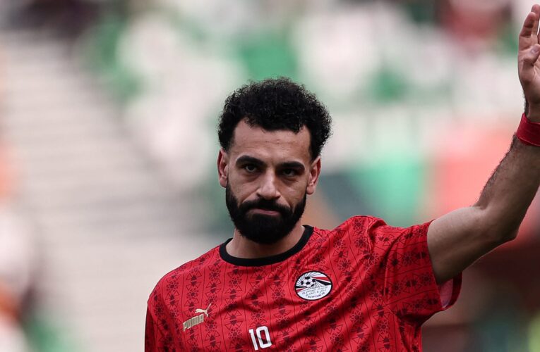 بعد أنباء عن طلب ليفربول بإعفائه.. الاتحاد المصري يستدعي محمد صلاح لمعسكر “الفراعنة” في الإمارات