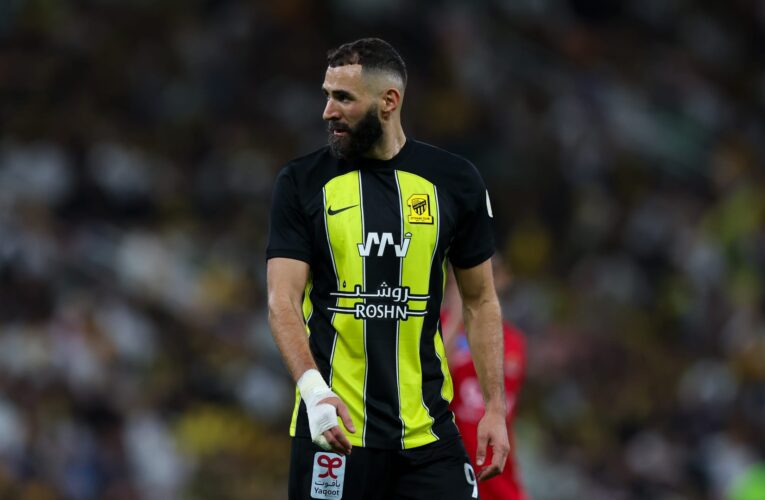 آخر تطورات حالة كريم بنزيما قبل مباراة اتحاد جدة والهلال في دوري أبطال آسيا