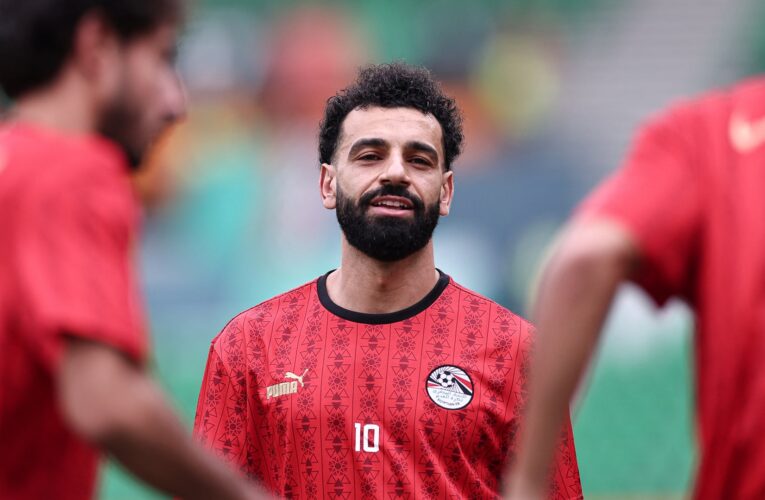 عضو الاتحاد المصري: حسام حسن لم يستطع التواصل مع محمد صلاح