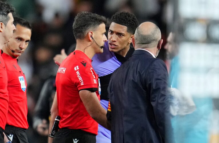 فرض عقوبة على جود بيلينغهام بسبب انفعاله على حكم مباراة ريال مدريد وفالنسيا