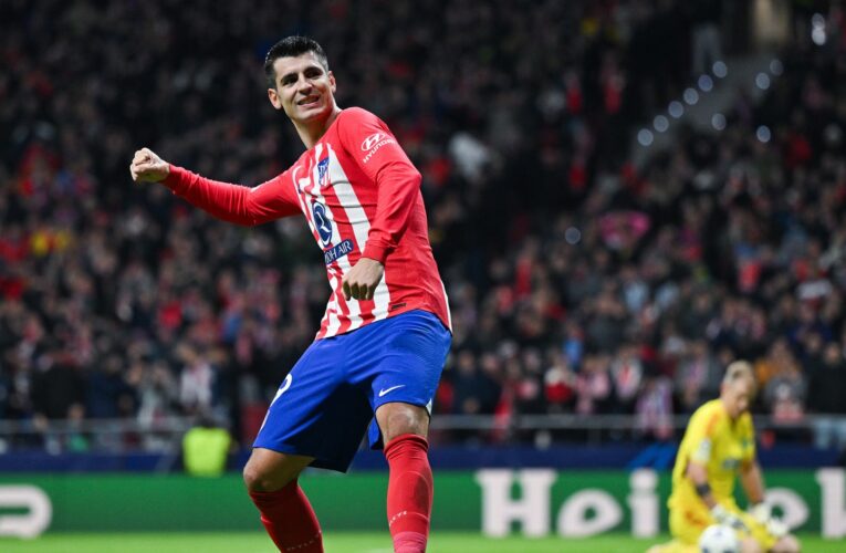 هذا ما فعله ألفارو موراتا مع لاعب سوري انتابه البكاء بعد ظهوره للمرة الأولى في الدوري الإسباني