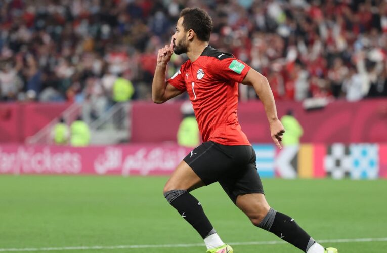 مصر.. هكذا دعم المدرب حسام حسن ولاعبوه أحمد رفعت بعد أزمته الصحية