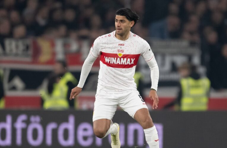 بعد مزاعم عن مغادرته للمعسكر.. إدارة منتخب سوريا تؤكد لـCNN تواجد محمود داهود مع الفريق