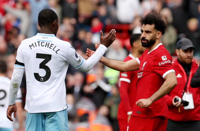هكذا كان رد فعل محمد صلاح على خسارة ليفربول في الدوري الإنجليزي