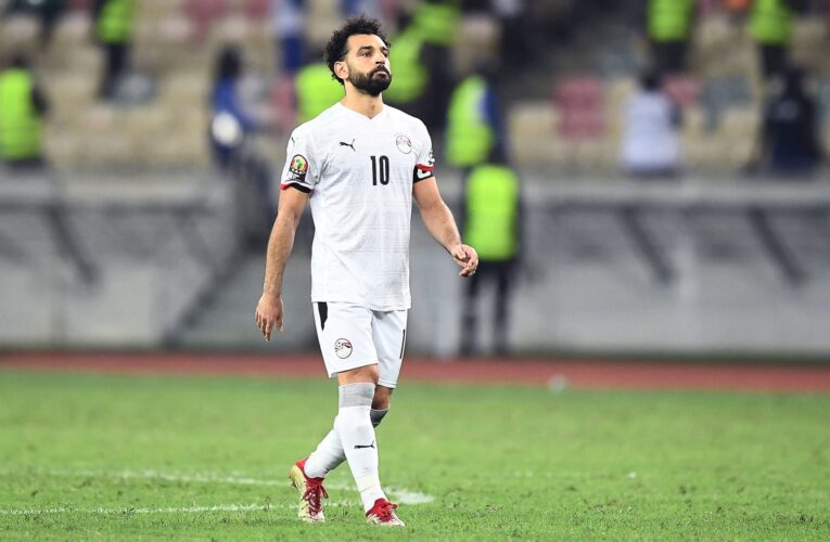 وزير الشباب والرياضة يكشف موعد عودة محمد صلاح إلى صفوف منتخب مصر