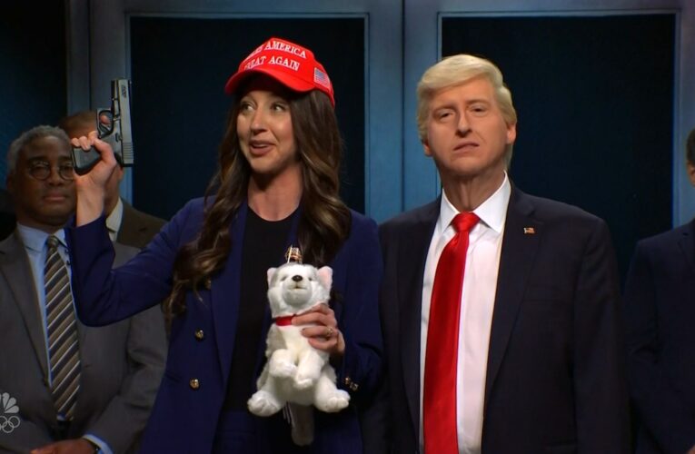 على وقع صوت الضحك.. شاهد كيف سخر ممثل كوميدي من ترامب ومحاكمته