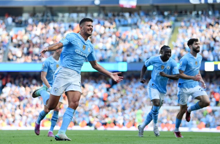 إنجاز غير مسبوق لمانشستر سيتي بعد فوزه بلقب الدوري الإنجليزي للمرة الرابعة على التوالي