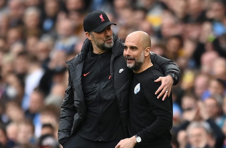 كاد على وشك البكاء خلال مؤتمر صحفي.. كلمات “عاطفية” من غوارديولا عن كلوب