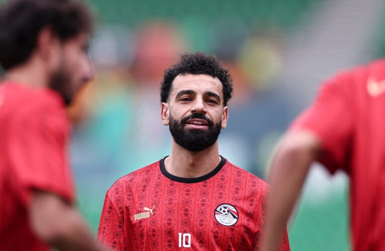 وزير الرياضة المصري: ليفربول أكد انضمام محمد صلاح لمنتخب الفراعنة