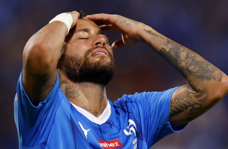 السعودية.. نبأ “غير سار” من مدرب الهلال حول موعد شفاء نيمار من الإصابة