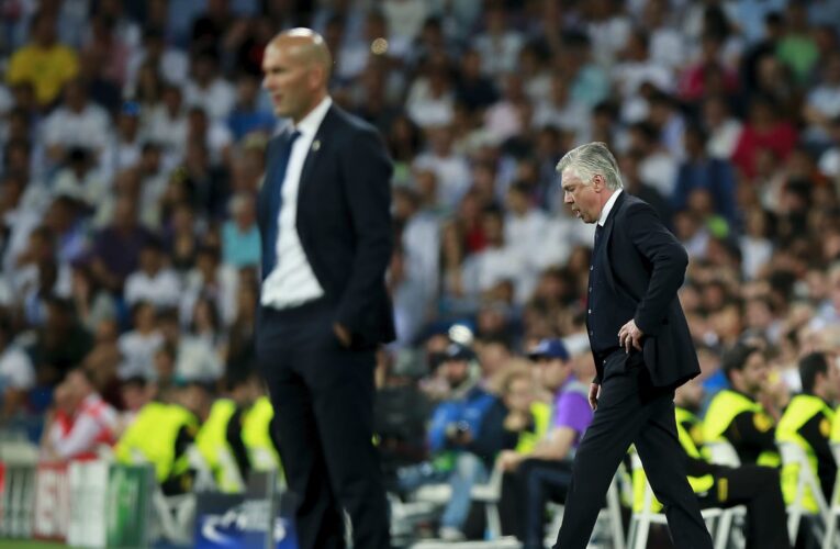 أثار تفاعلاً.. “عناق حار” بين زيدان وأنشيلوتي بعد فوز ريال مدريد بلقب دوري أبطال أوروبا