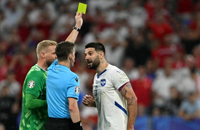 “تمثيل” ميتروفيتش يشعل جدلا في السعودية بعد مباراة صربيا والدنمارك في يورو 2024